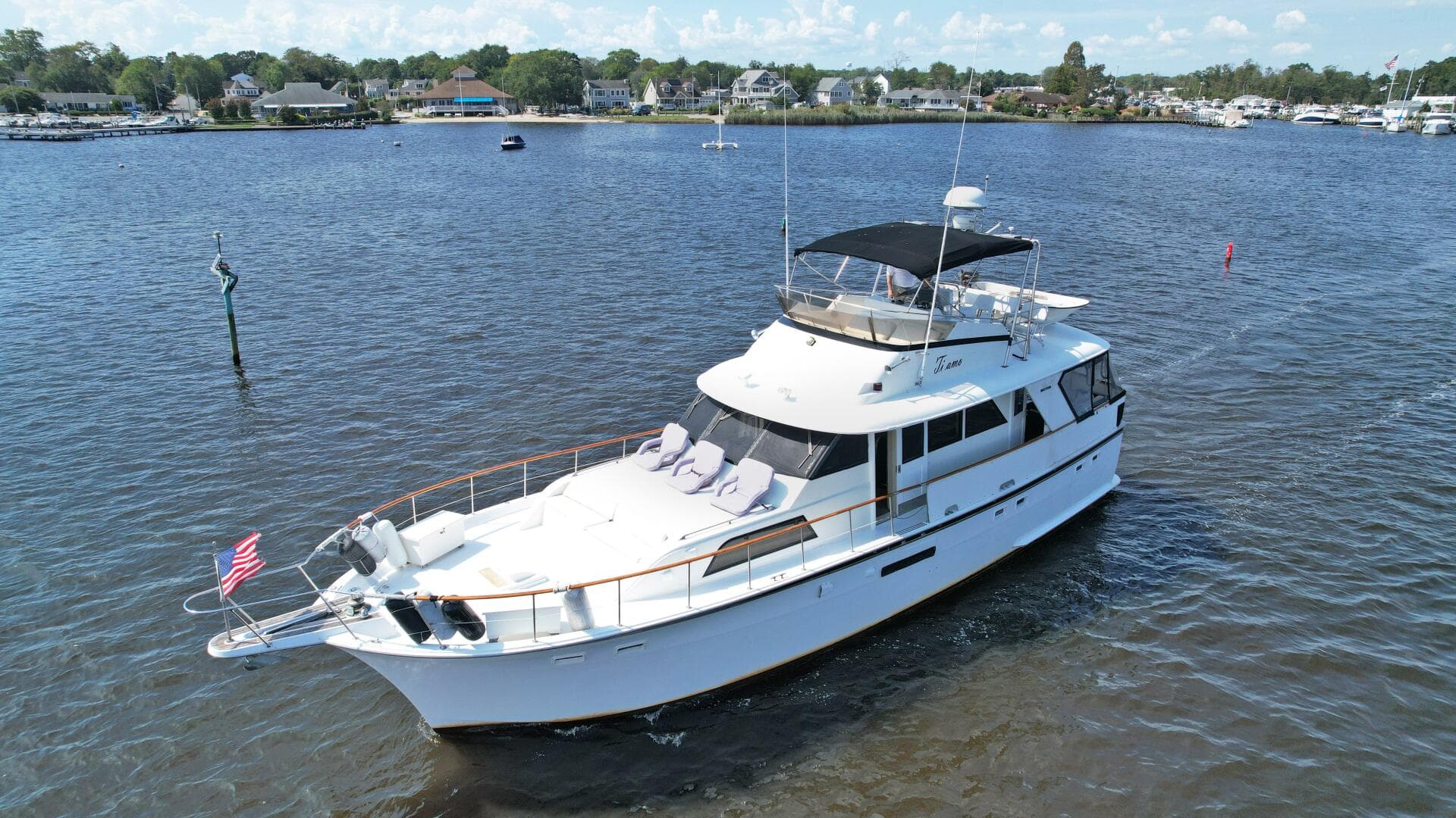 1974 Hatteras Motor Yacht — photo 2