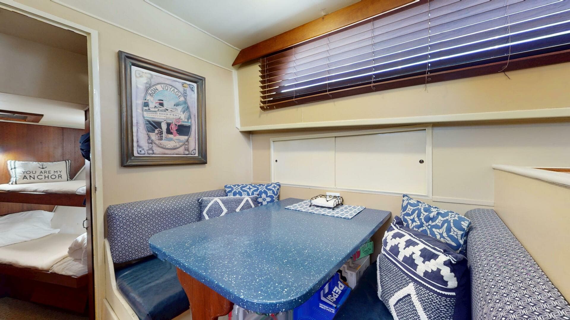 1974 Hatteras Motor Yacht — photo 28