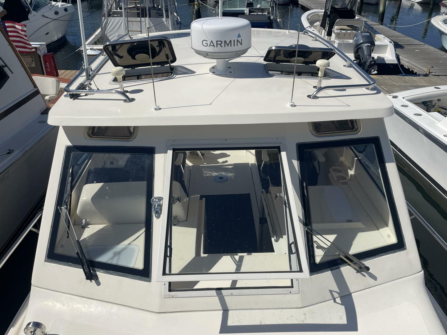 2005 Mainship 30 Pilot II — photo 36
