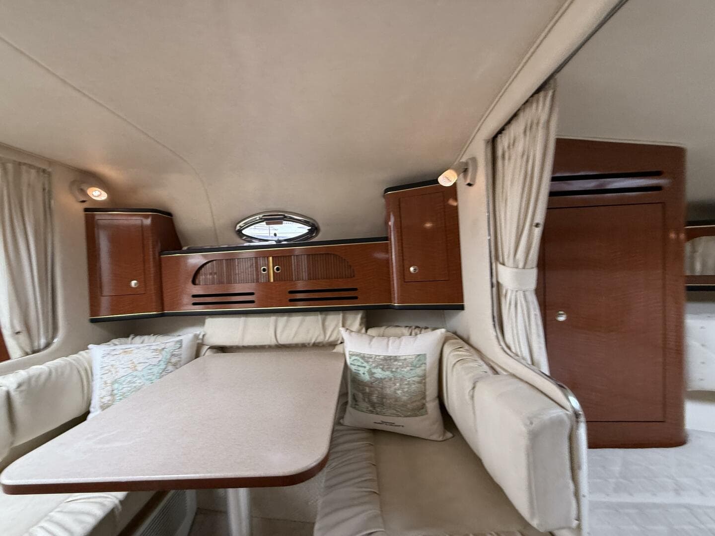 2002 Sea Ray 280 Sundancer — photo 28