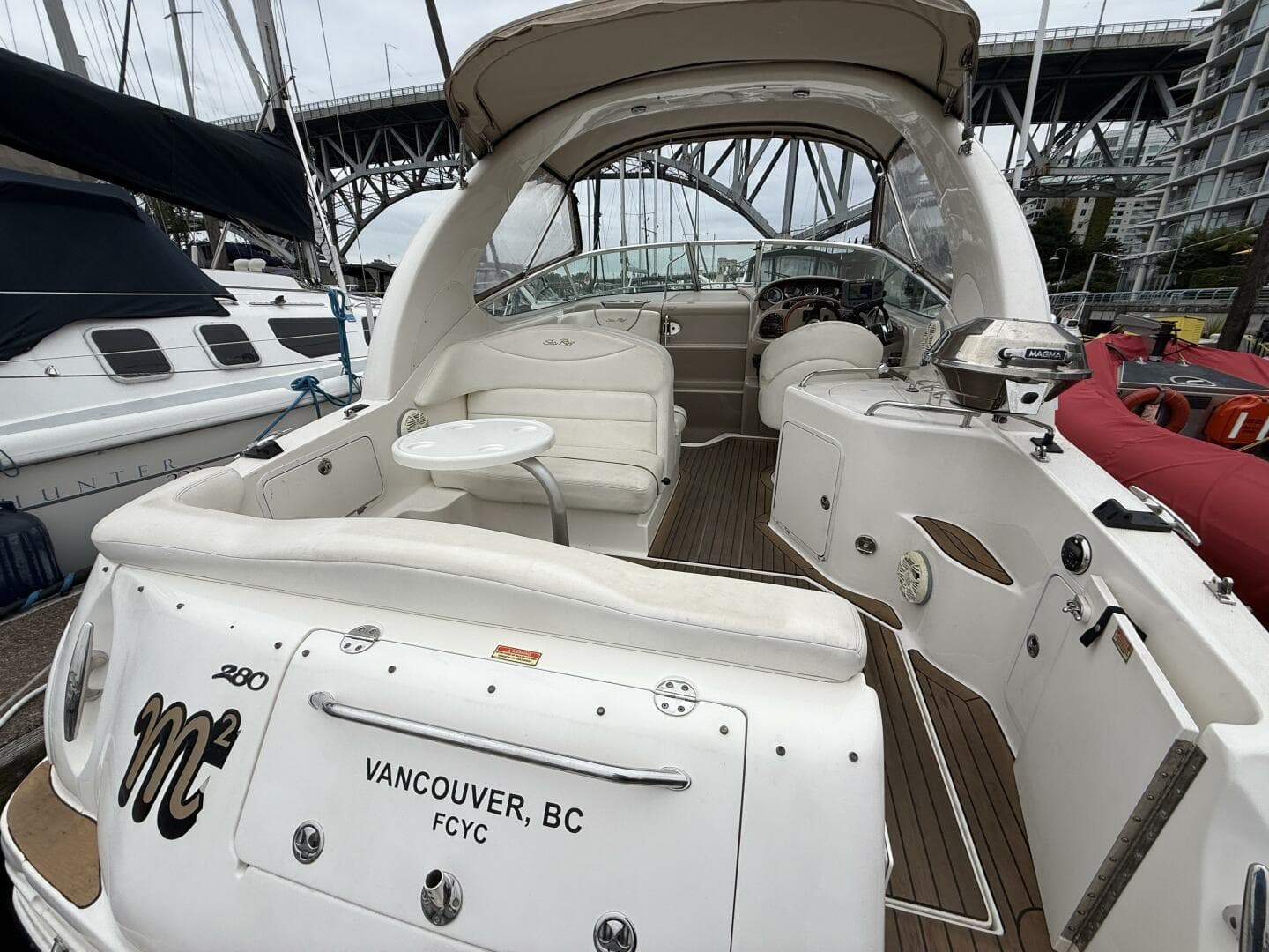 2002 Sea Ray 280 Sundancer — photo 20