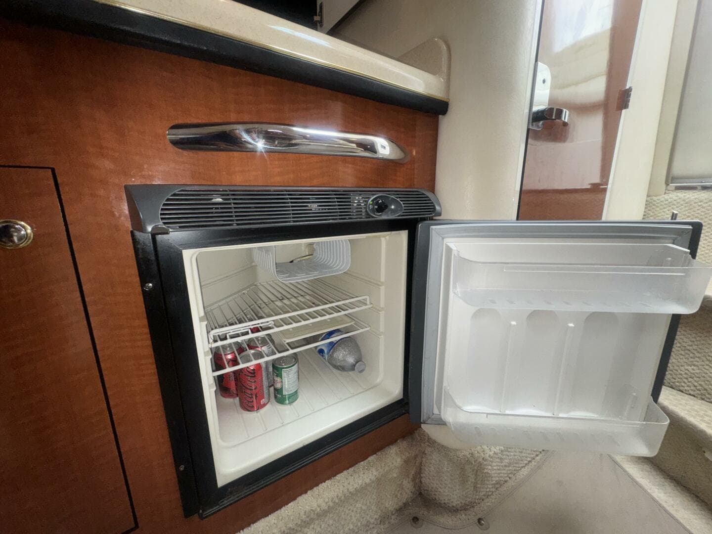 2002 Sea Ray 280 Sundancer — photo 39