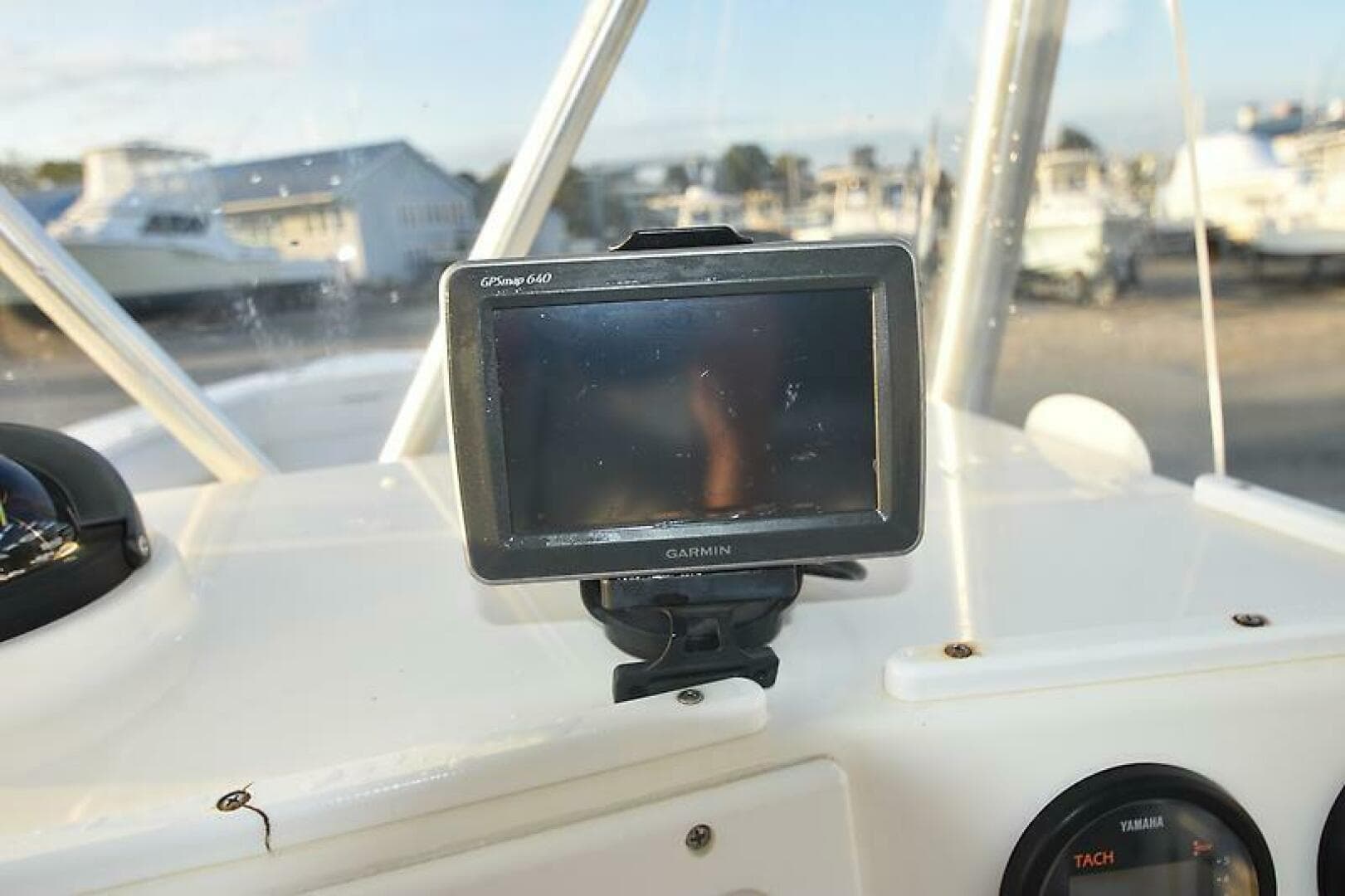 2005 Regulator 24 FS — photo 19