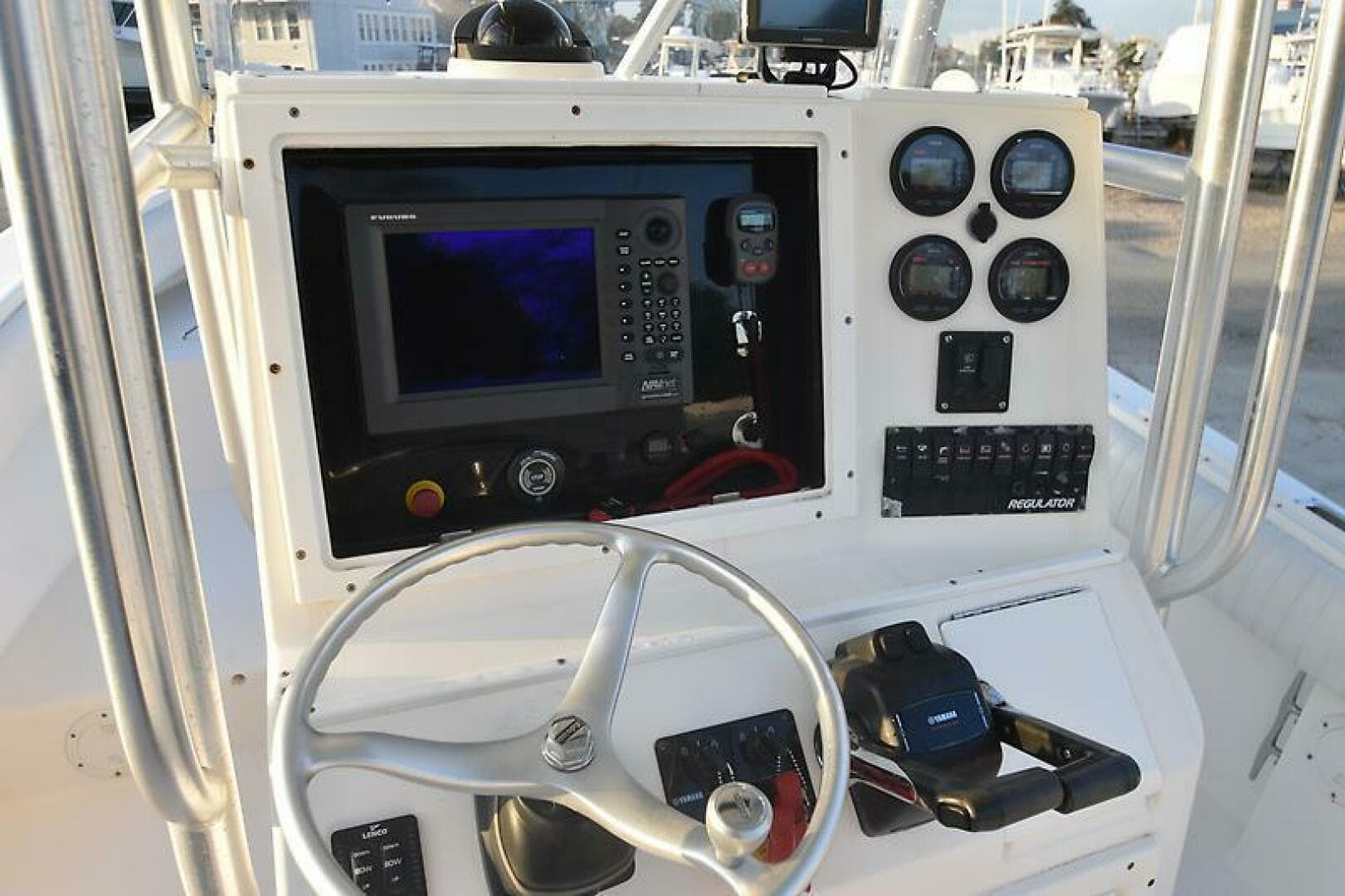 2005 Regulator 24 FS — photo 17