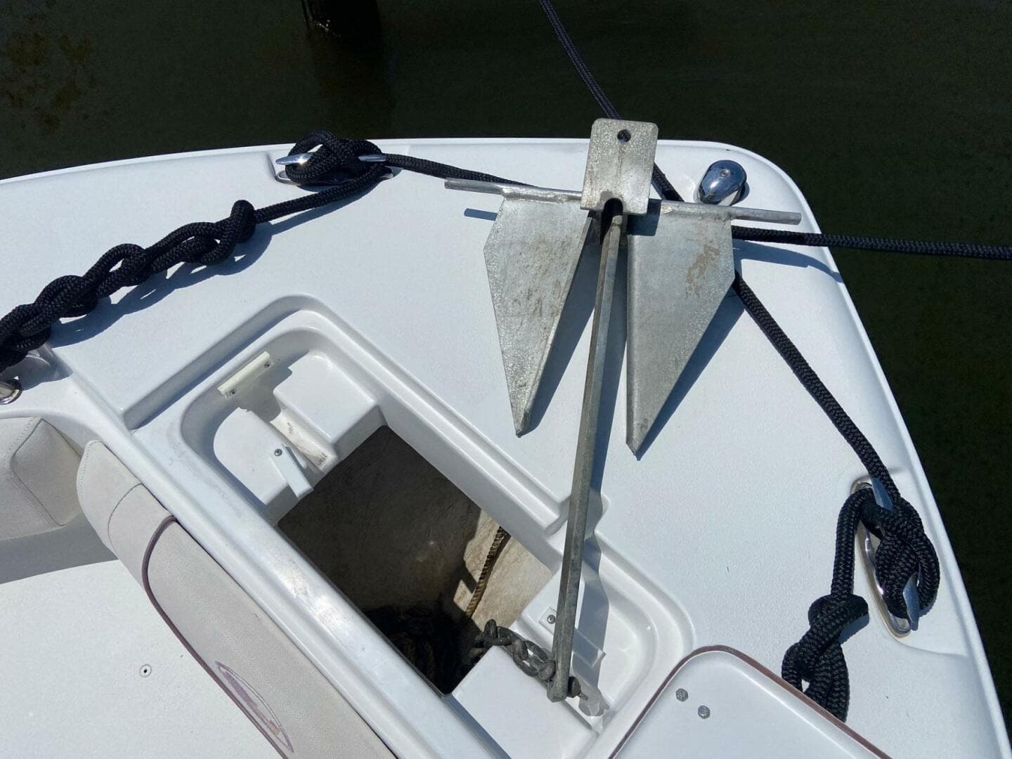 2015 Sea Hunt Ultra 234 — photo 15