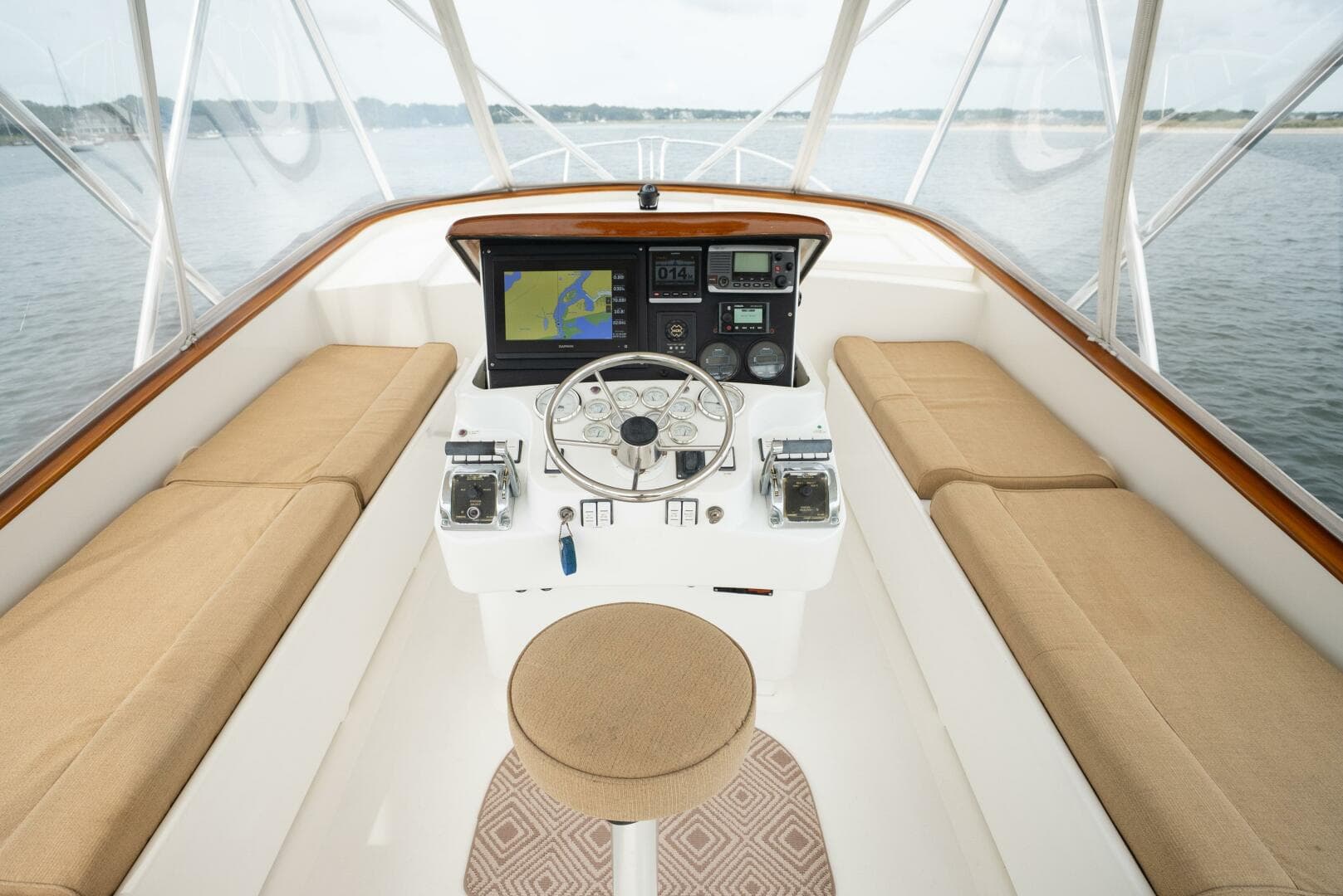 2004 Stolper 38 Express — photo 12