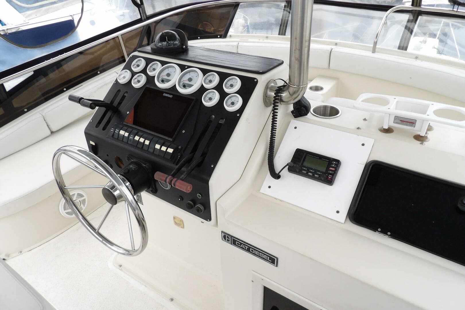 1991 Silverton 41 Convertible — photo 17