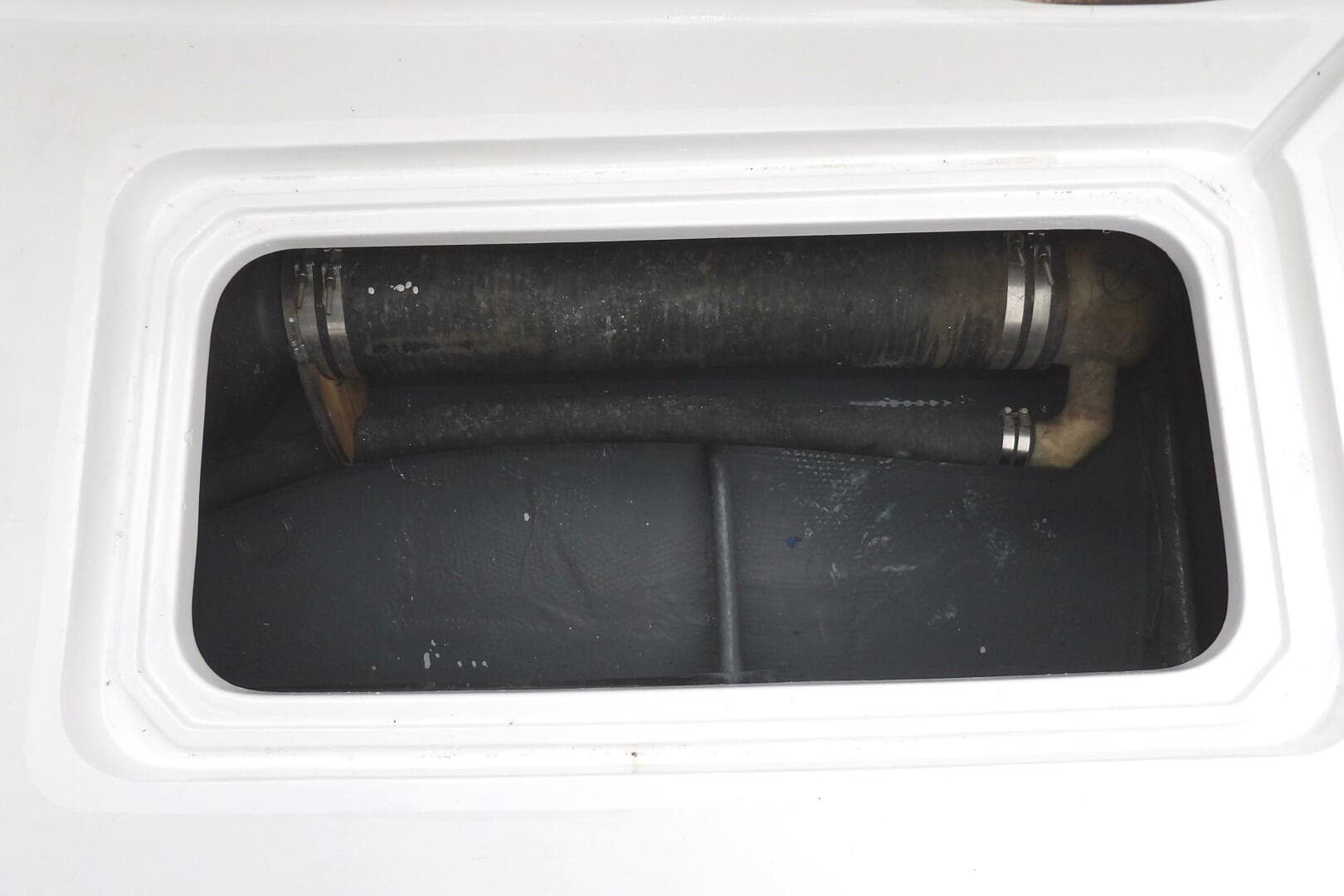 1991 Silverton 41 Convertible — photo 35