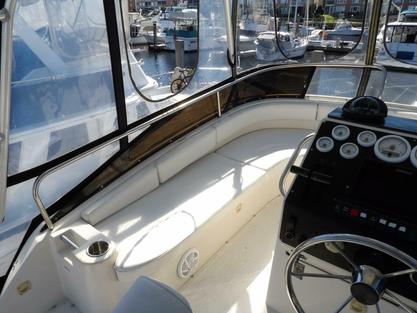 1991 Silverton 41 Convertible — photo 20
