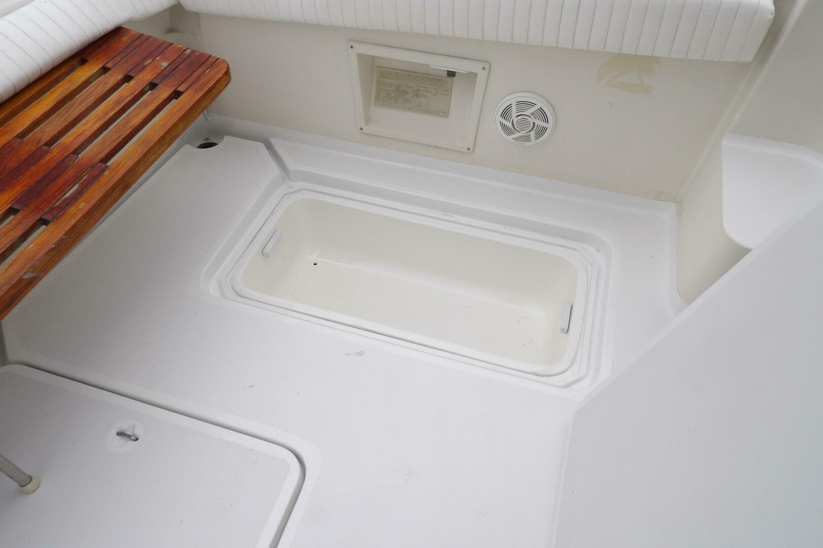 1991 Silverton 41 Convertible — photo 28