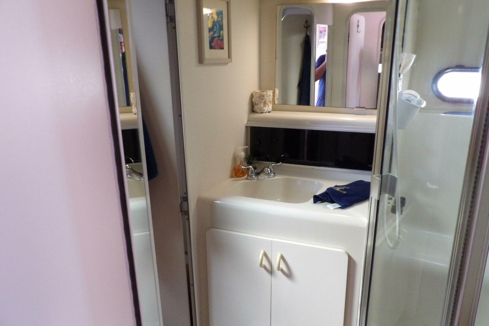 1991 Silverton 41 Convertible — photo 52