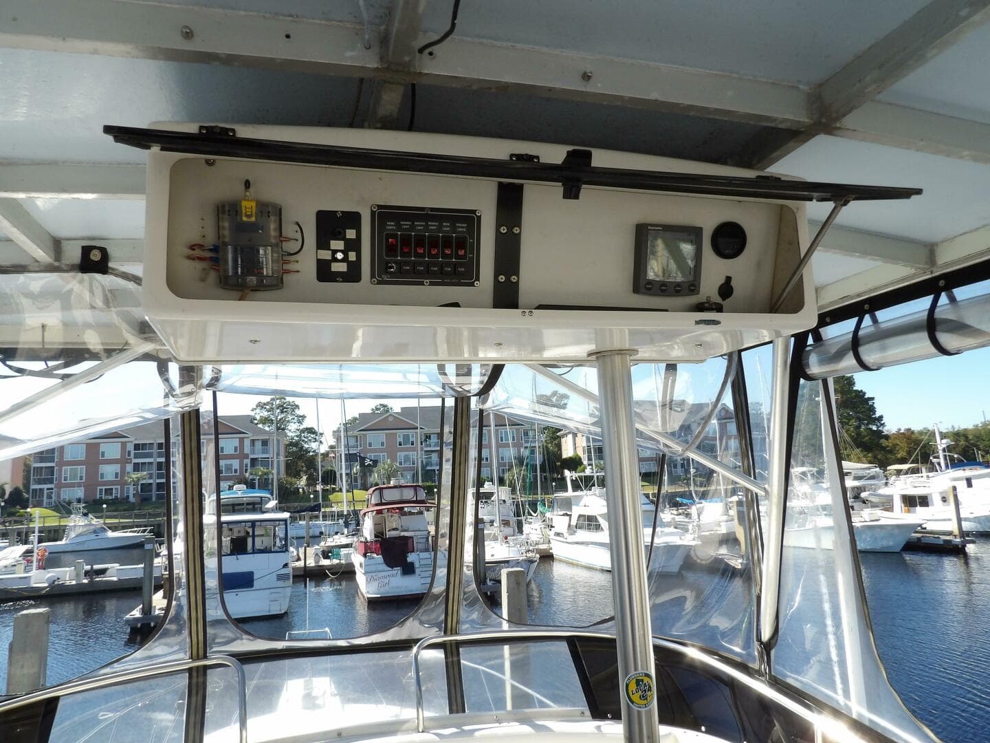 1991 Silverton 41 Convertible — photo 19