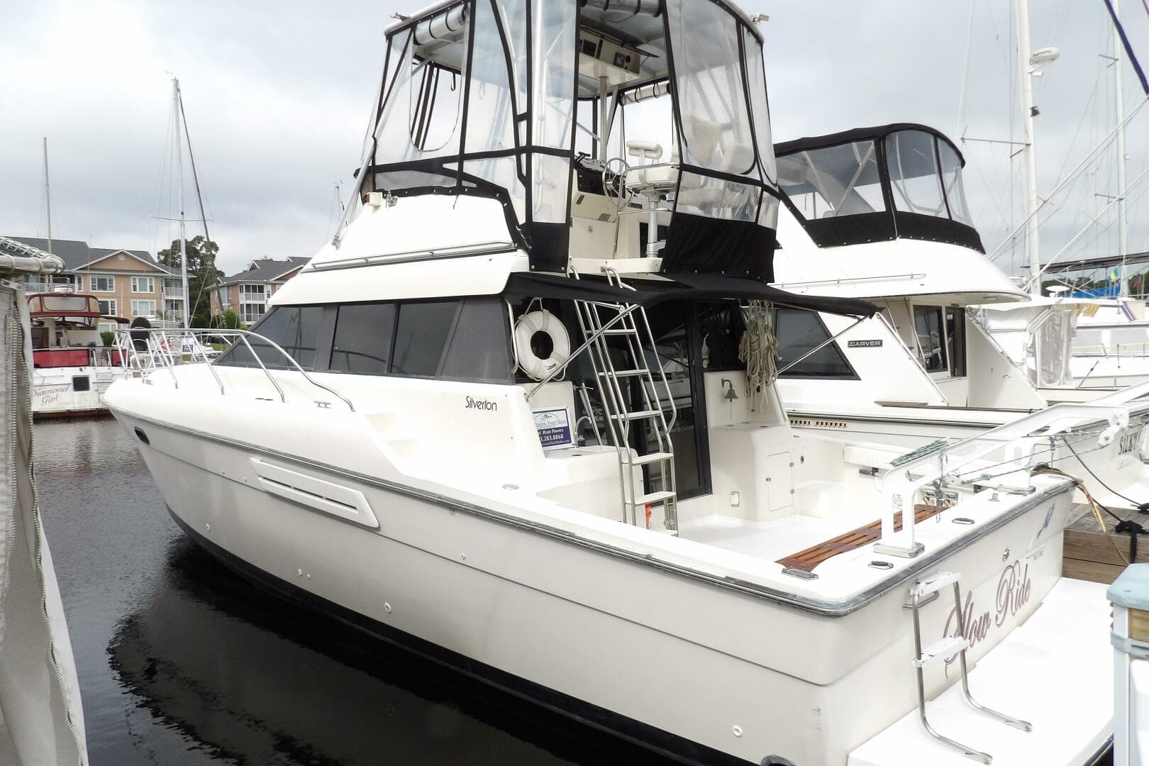 1991 Silverton 41 Convertible — photo 2