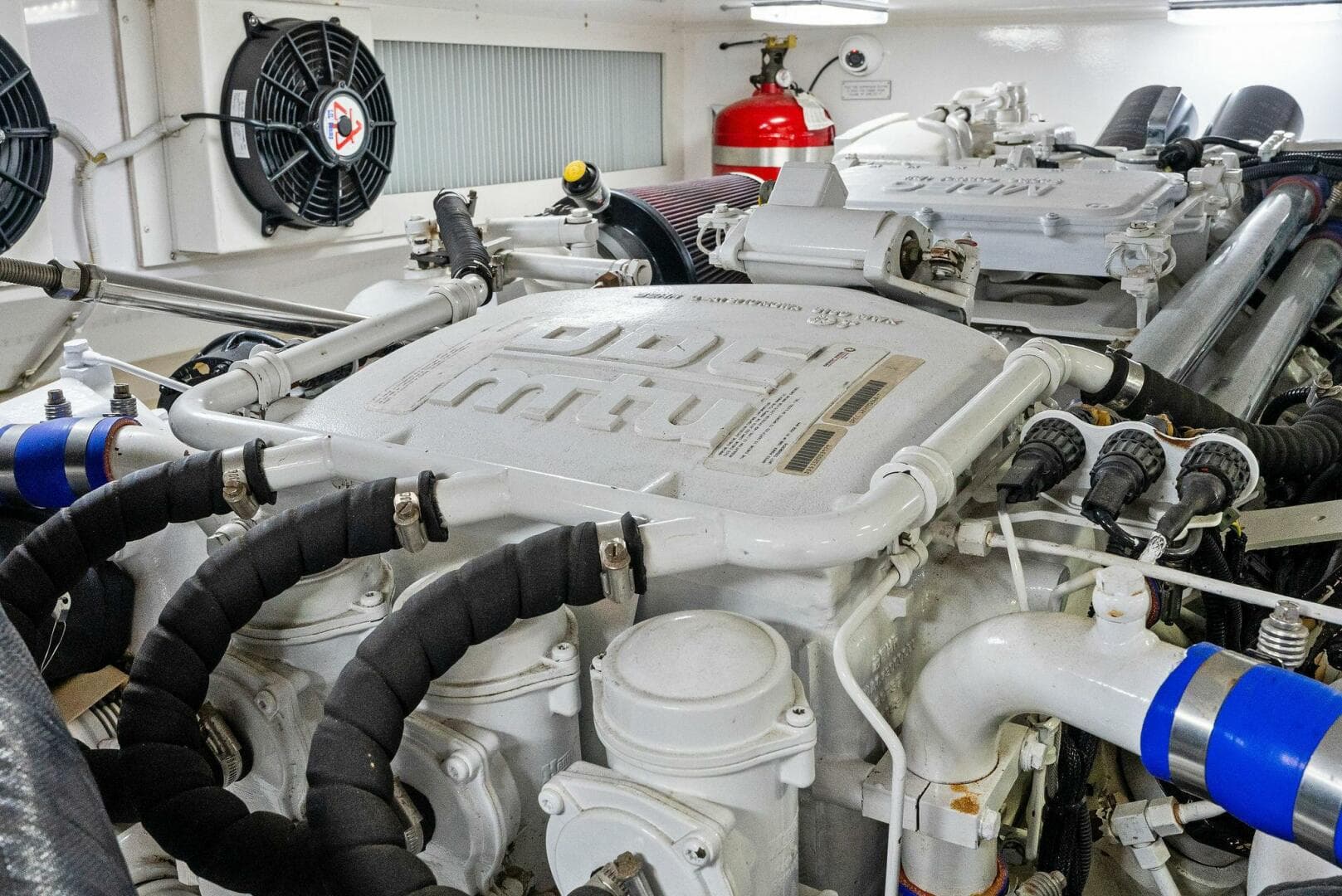 2006 Viking 61 Convertible — photo 46