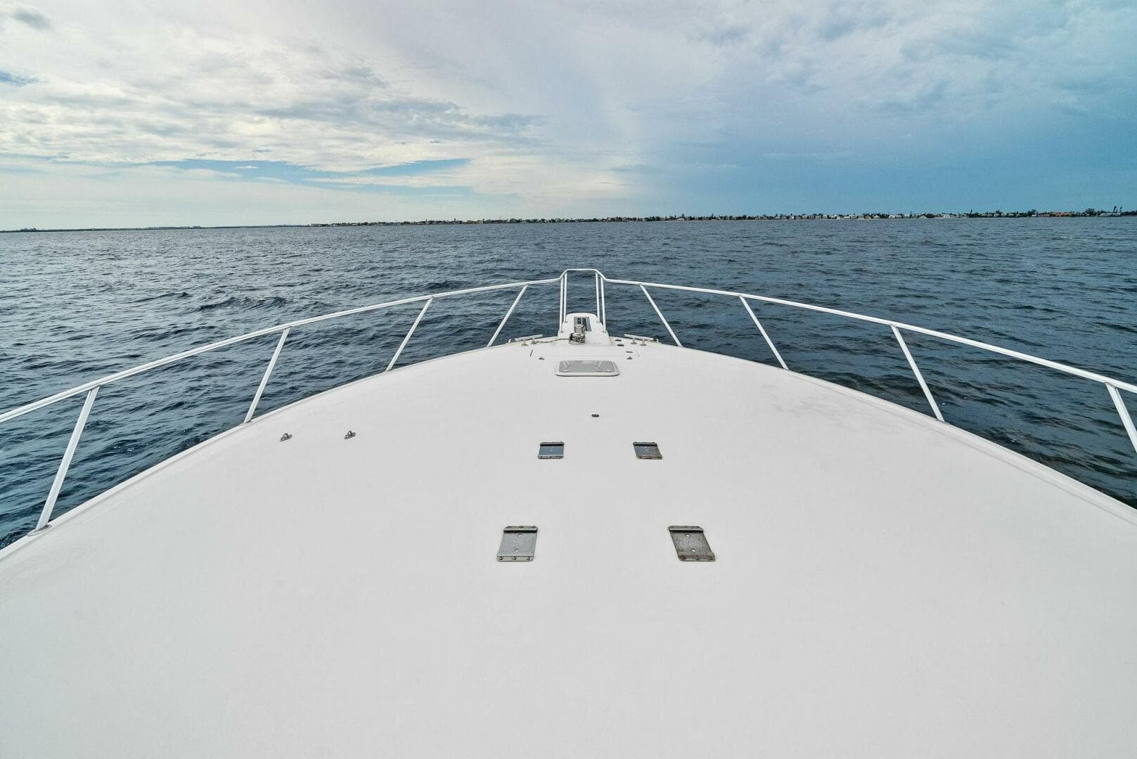 2006 Viking 61 Convertible — photo 38