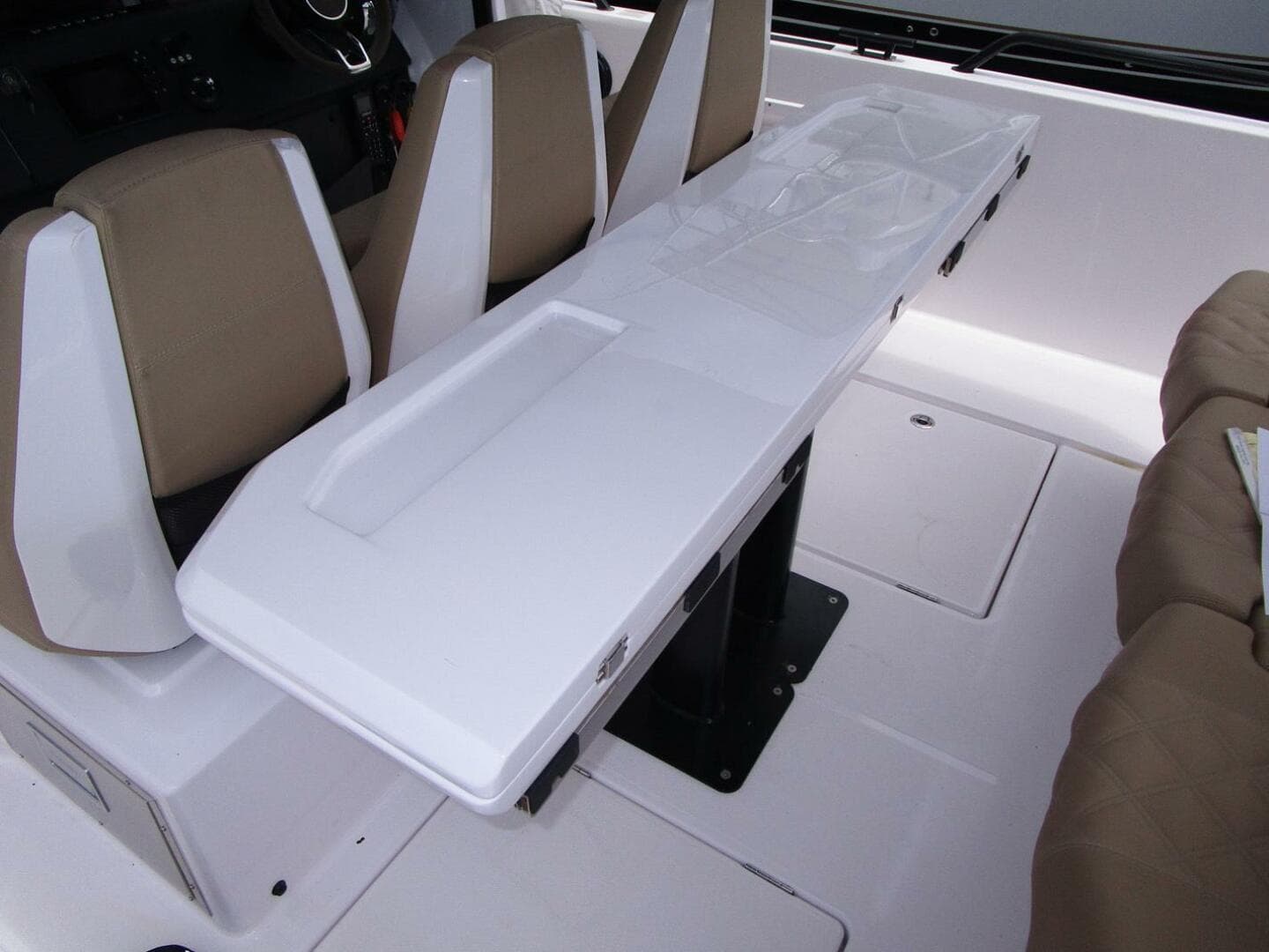 2021 Axopar Sun-Top — photo 22