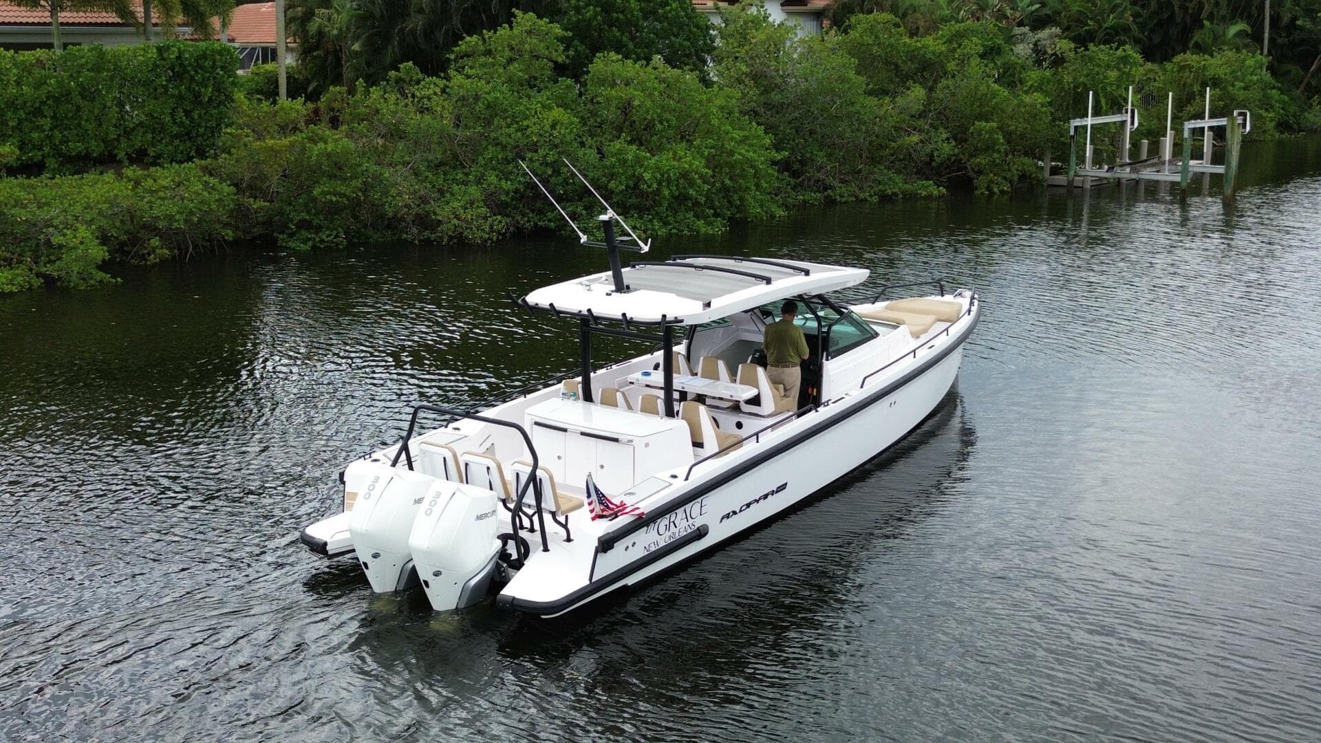 2021 Axopar Sun-Top — photo 4