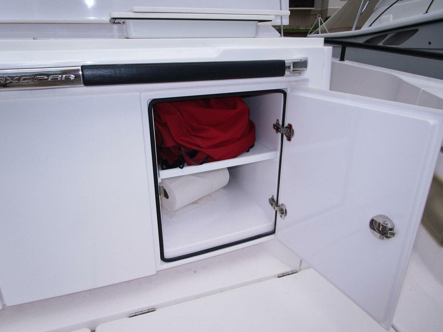 2021 Axopar Sun-Top — photo 29