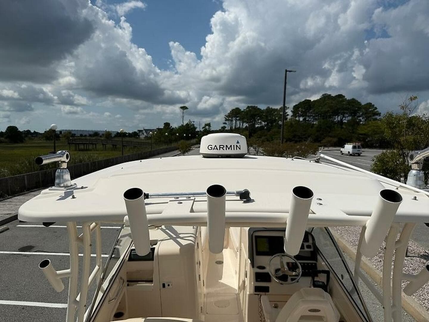 2018 Grady-White Grady-White — photo 30