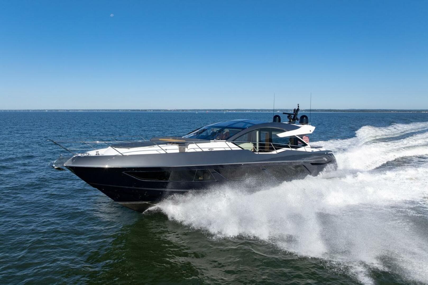 2020 Sunseeker Predator — photo 19