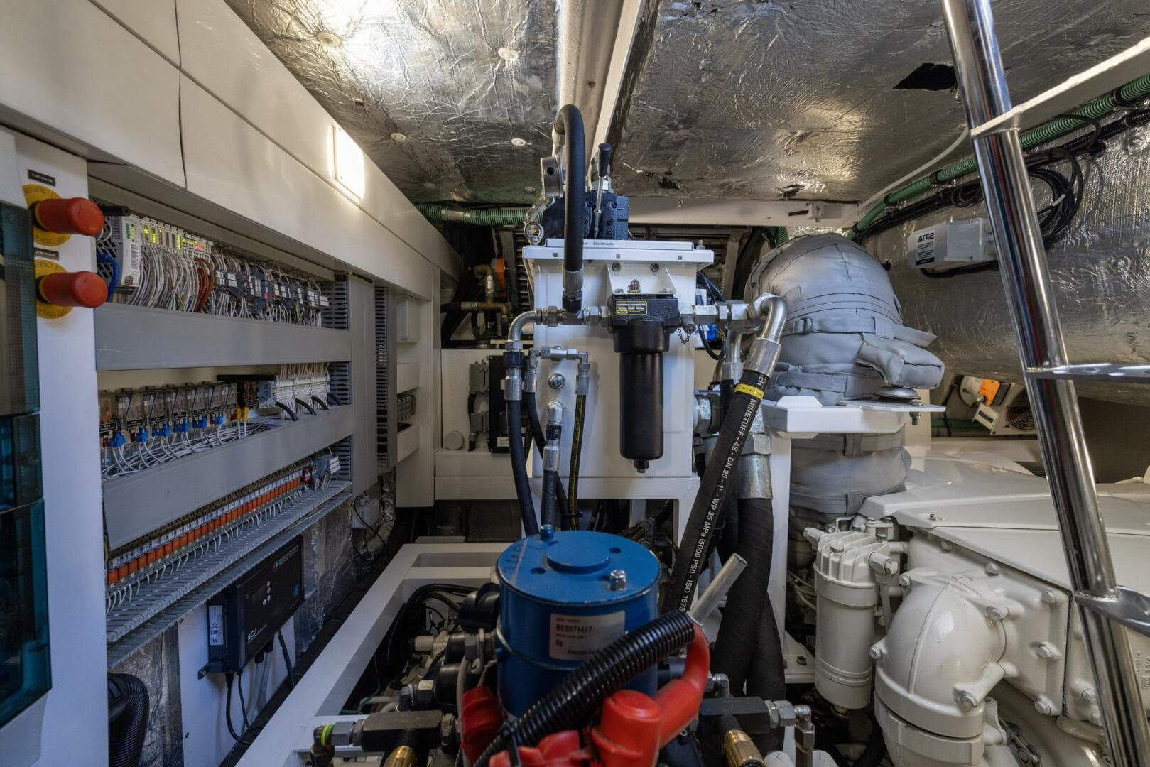 2020 Sunseeker Predator — photo 28