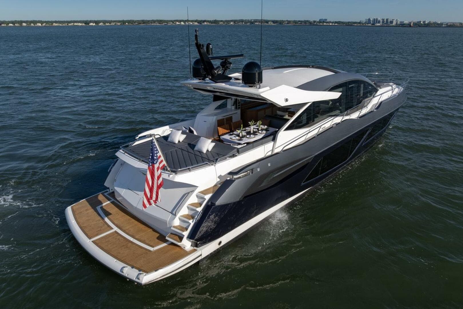 2020 Sunseeker Predator — photo 8