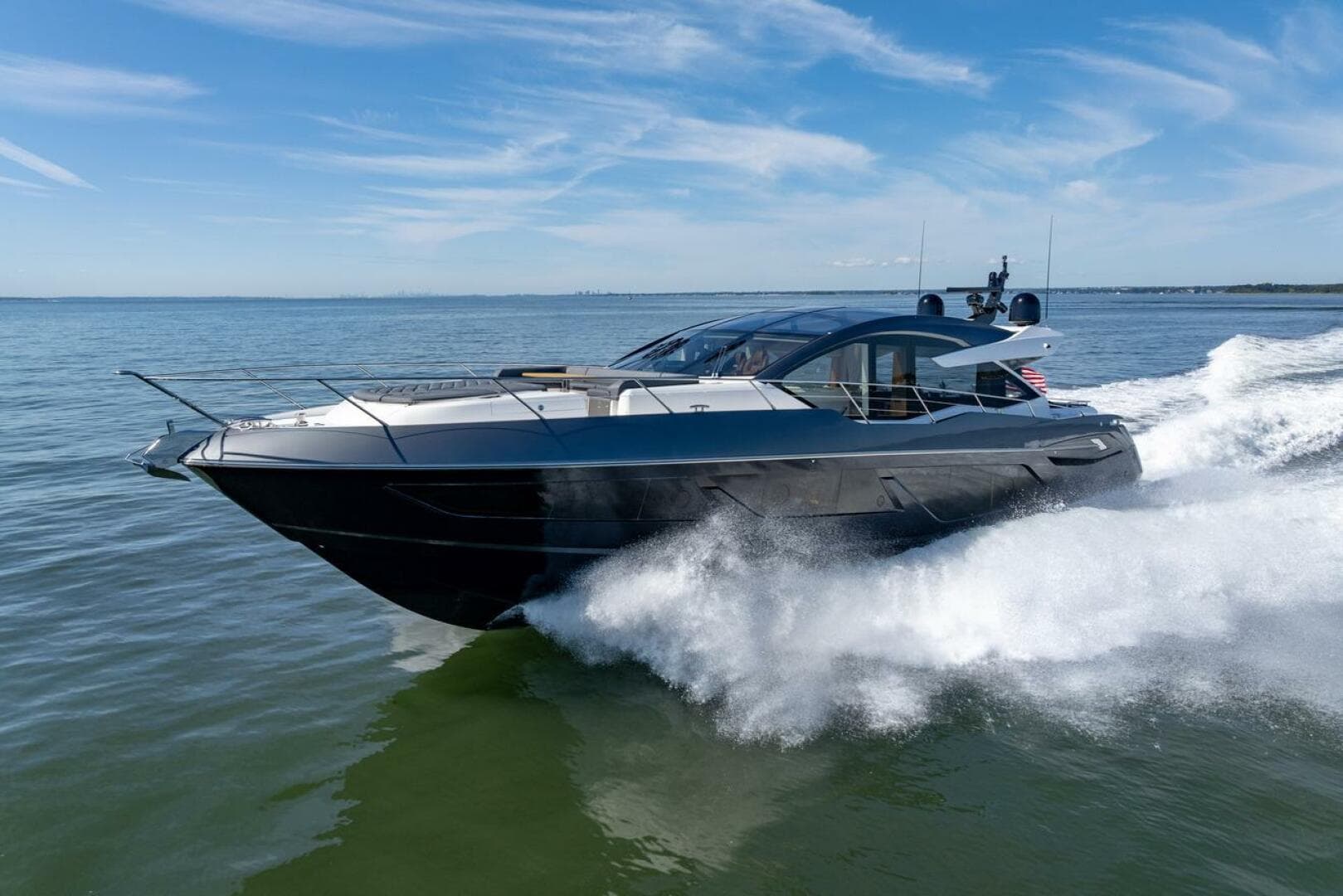 2020 Sunseeker Predator — photo 26