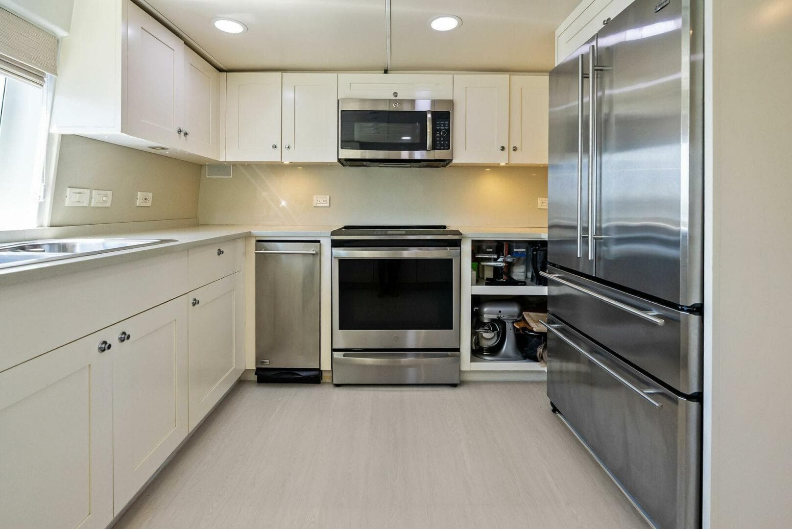 2004 Sabre 92 — photo 36