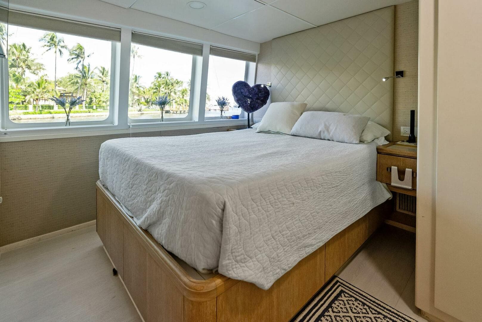 2004 Sabre 92 — photo 61