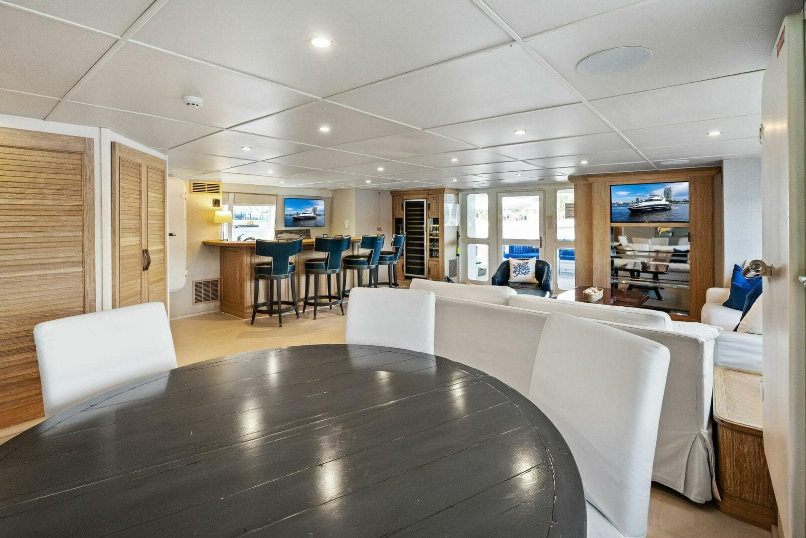 2004 Sabre 92 — photo 26