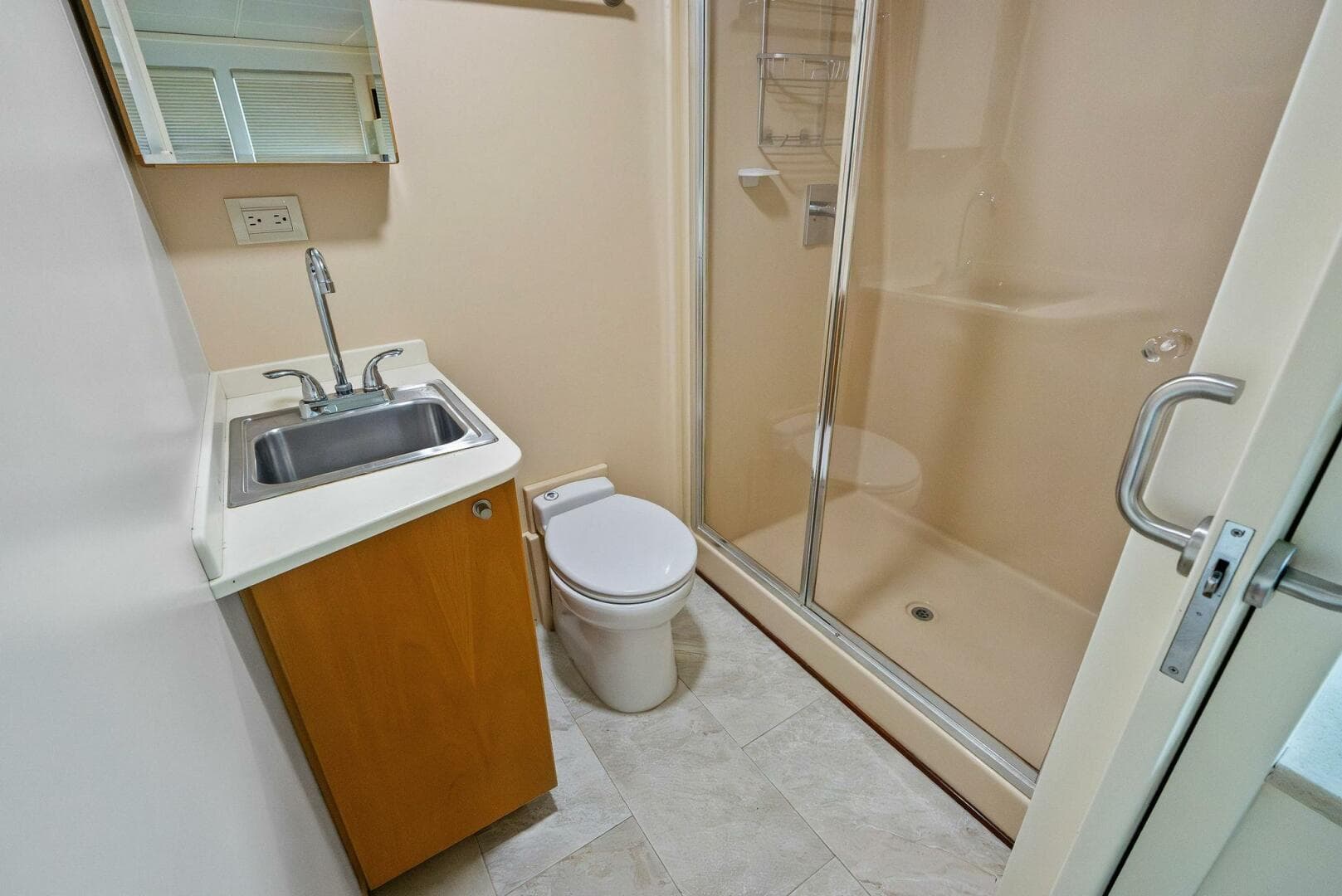 2004 Sabre 92 — photo 74