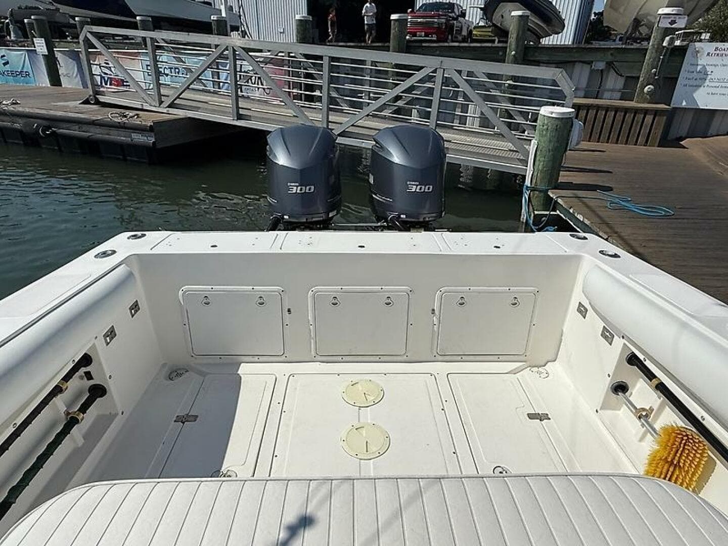 2001 Marlago FS 35 — photo 23