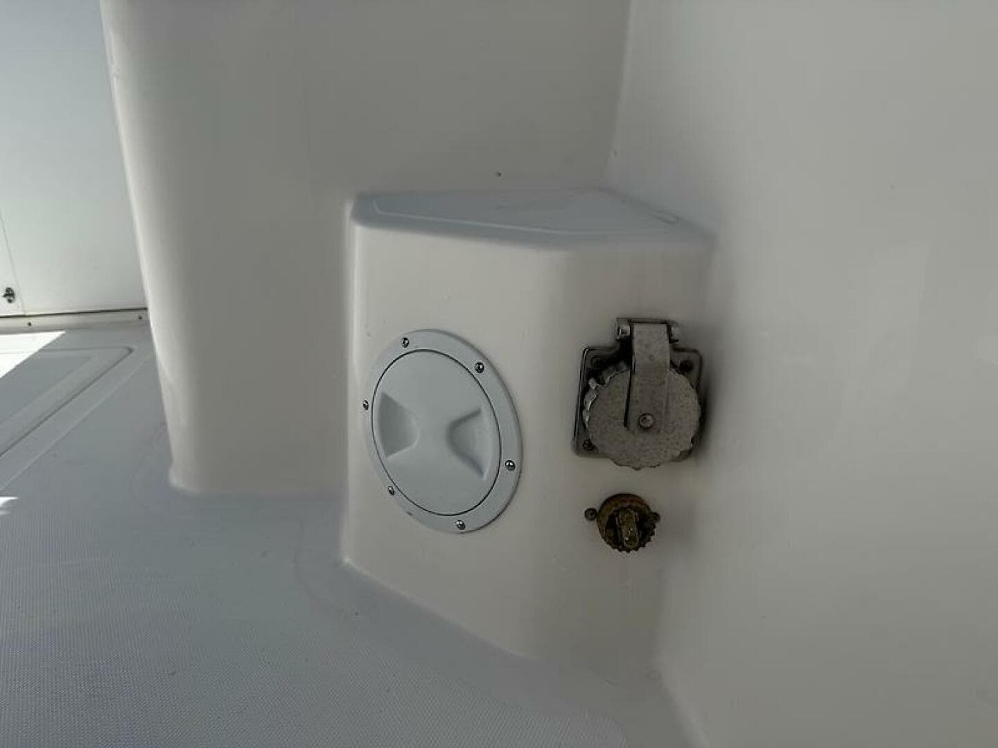 2001 Marlago FS 35 — photo 32