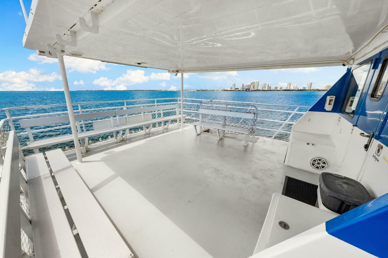 2002 Custom Tri-Kat 60 — photo 11