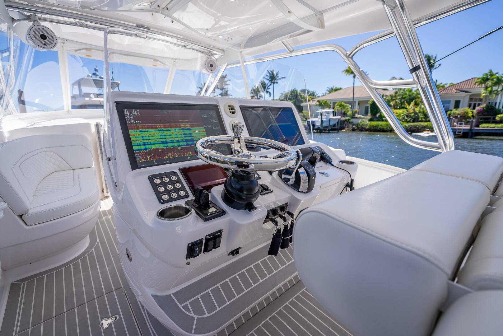 2020 Intrepid 407 Cuddy — photo 37