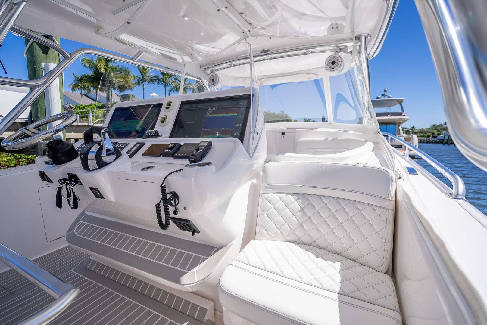 2020 Intrepid 407 Cuddy — photo 48