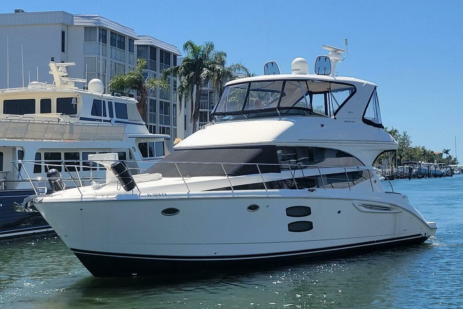 2011 Meridian 441 Sedan — photo 26