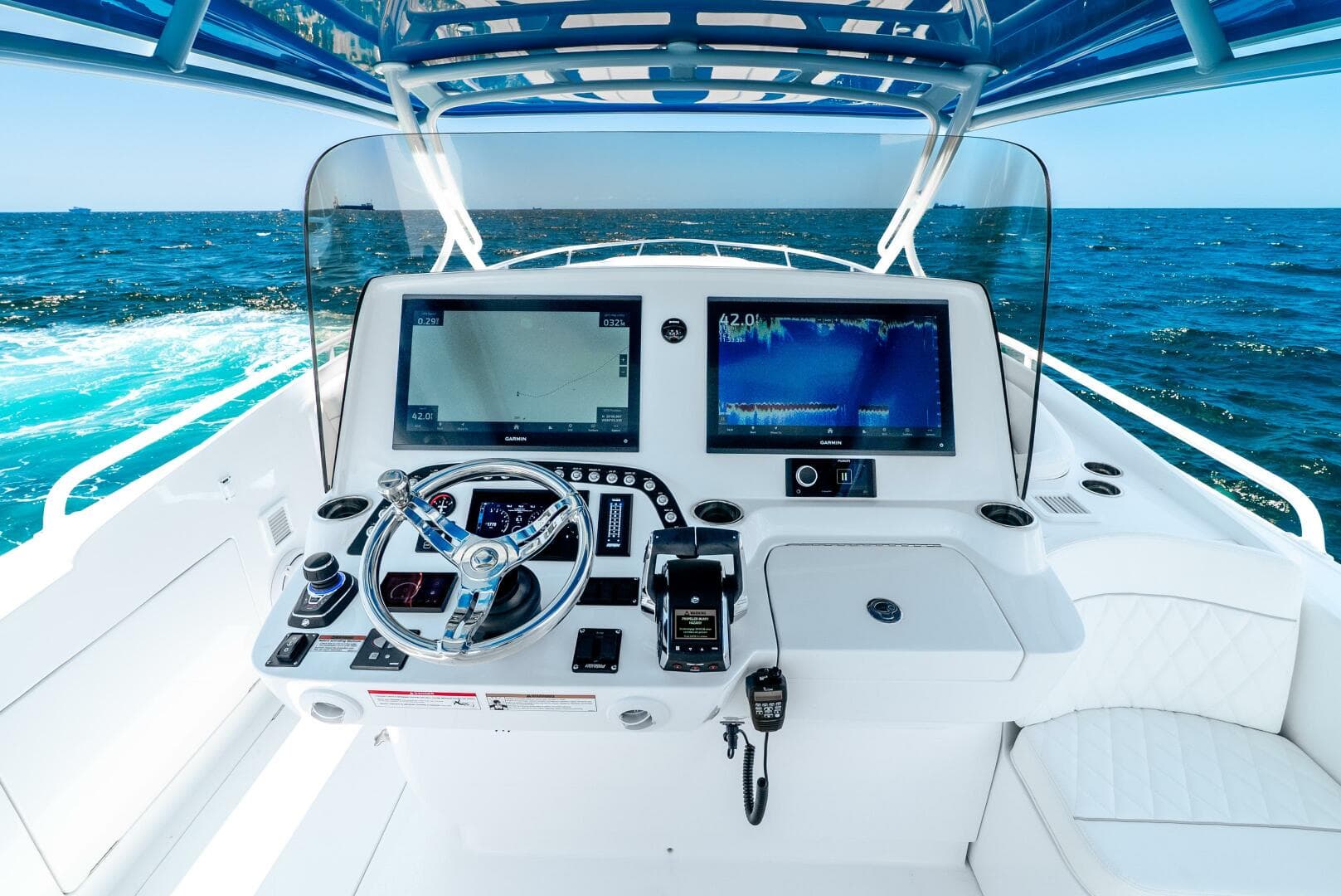 2025 Intrepid 41 Valor — photo 44