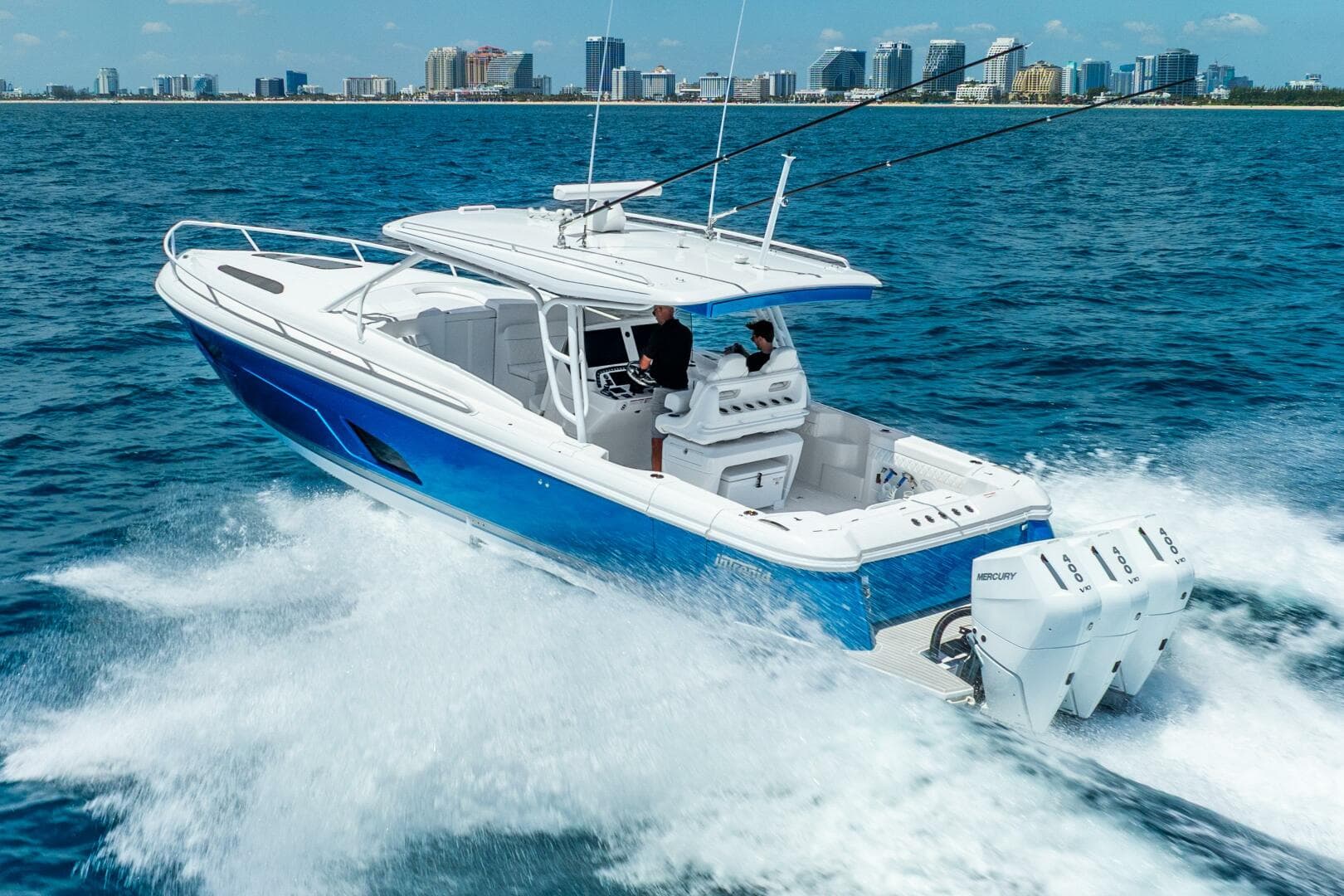 2025 Intrepid 41 Valor — photo 17