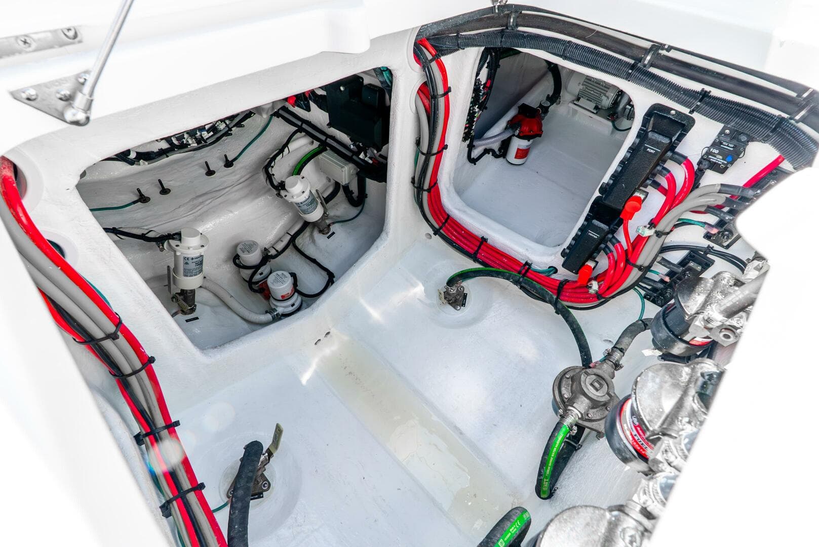 2025 Intrepid 41 Valor — photo 38