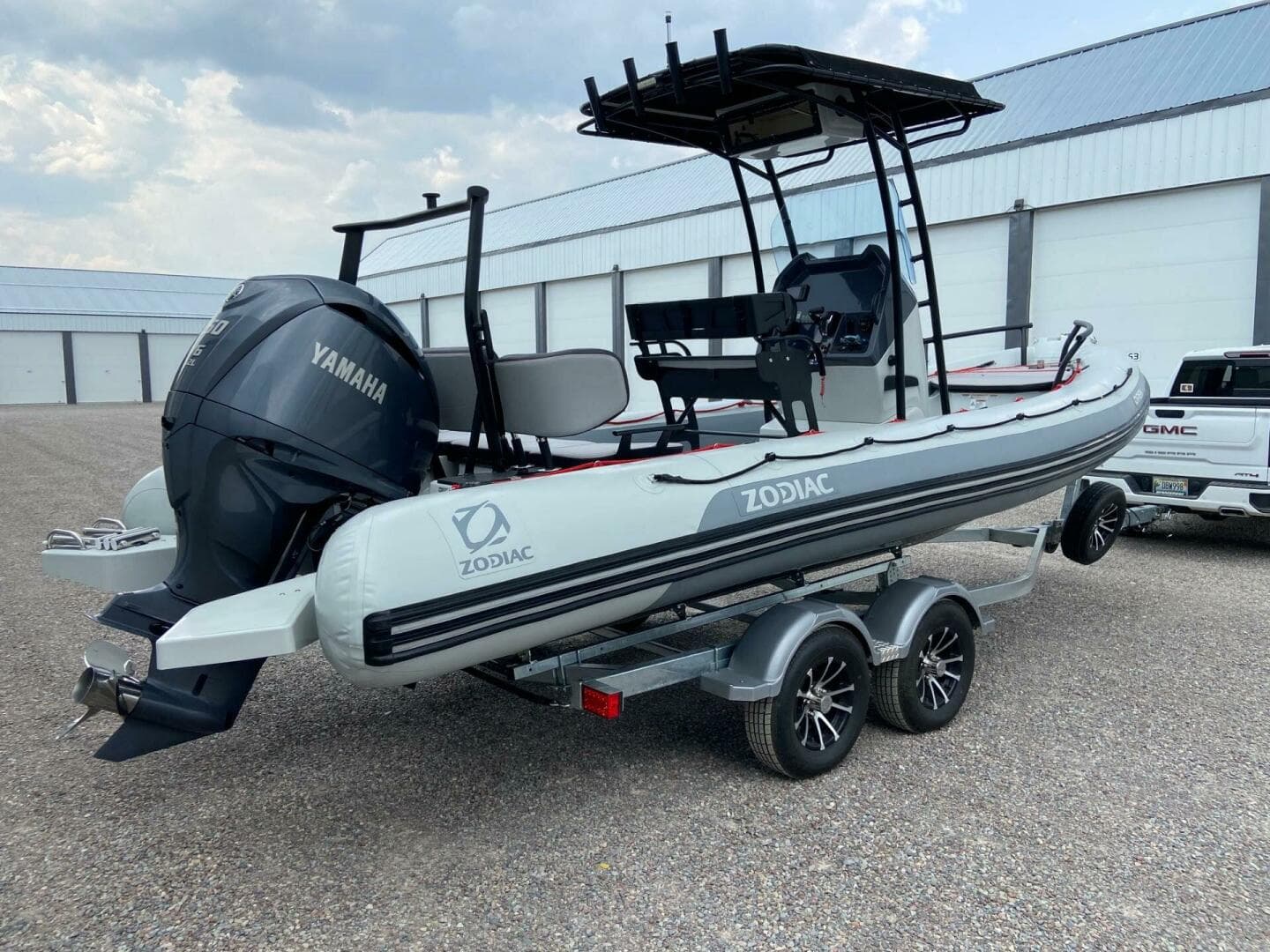 2023 Zodiac — photo 3