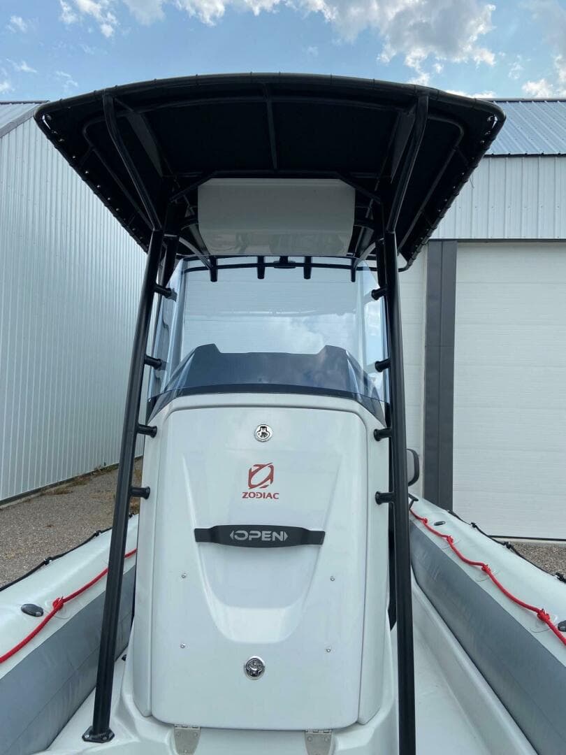 2023 Zodiac — photo 12