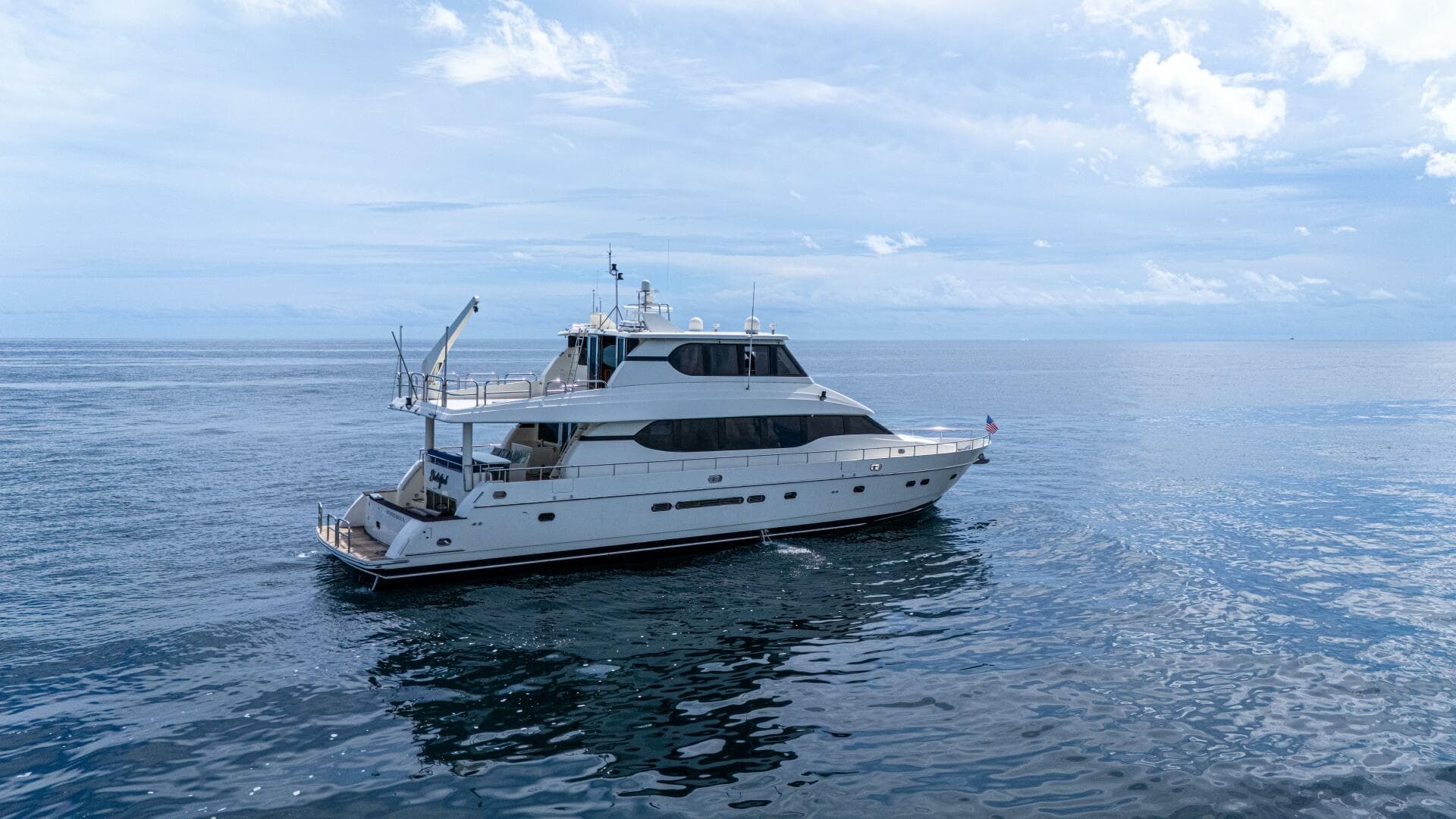 2001 Motor Yacht 82 — photo 4