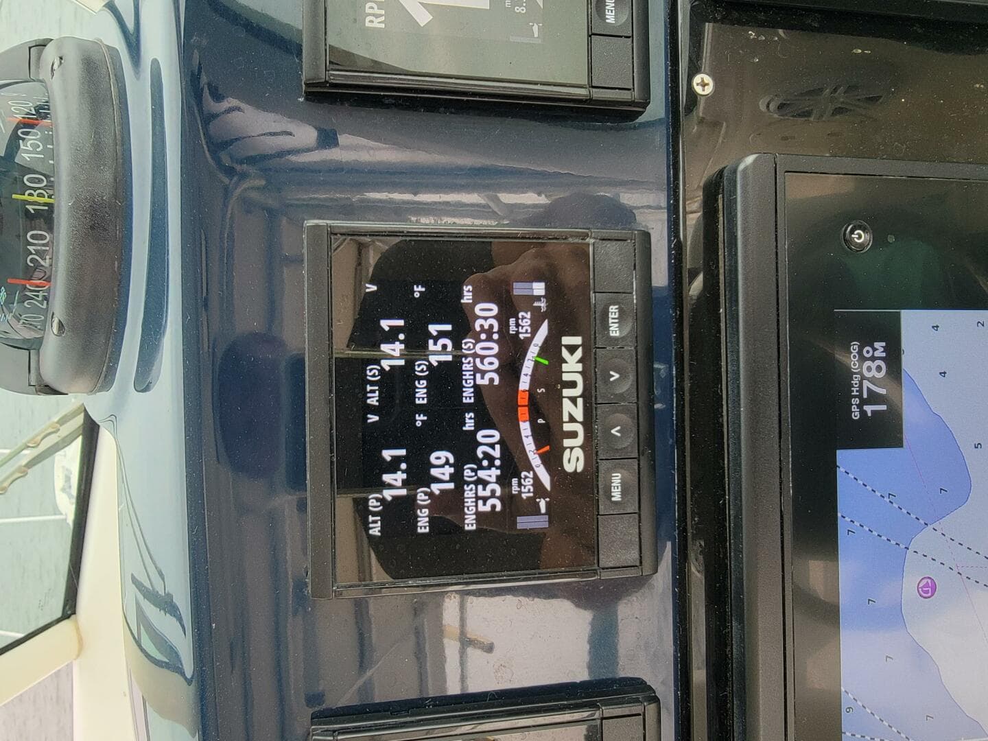 2007 Pursuit OS 335 Offshore — photo 7