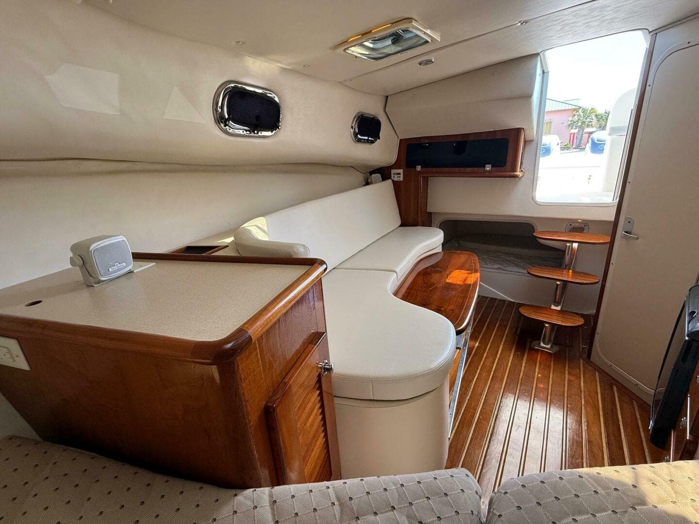 2007 Pursuit OS 335 Offshore — photo 8