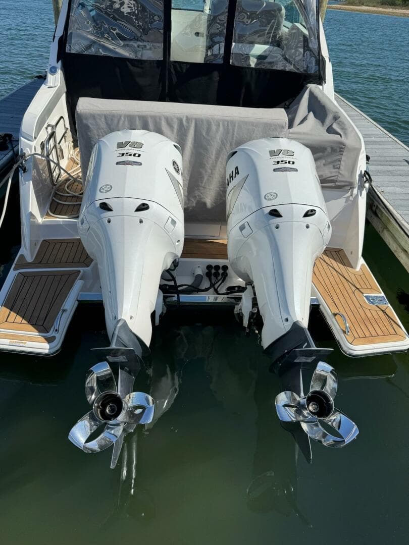 2019 Tiara Yachts 34 LX — photo 38