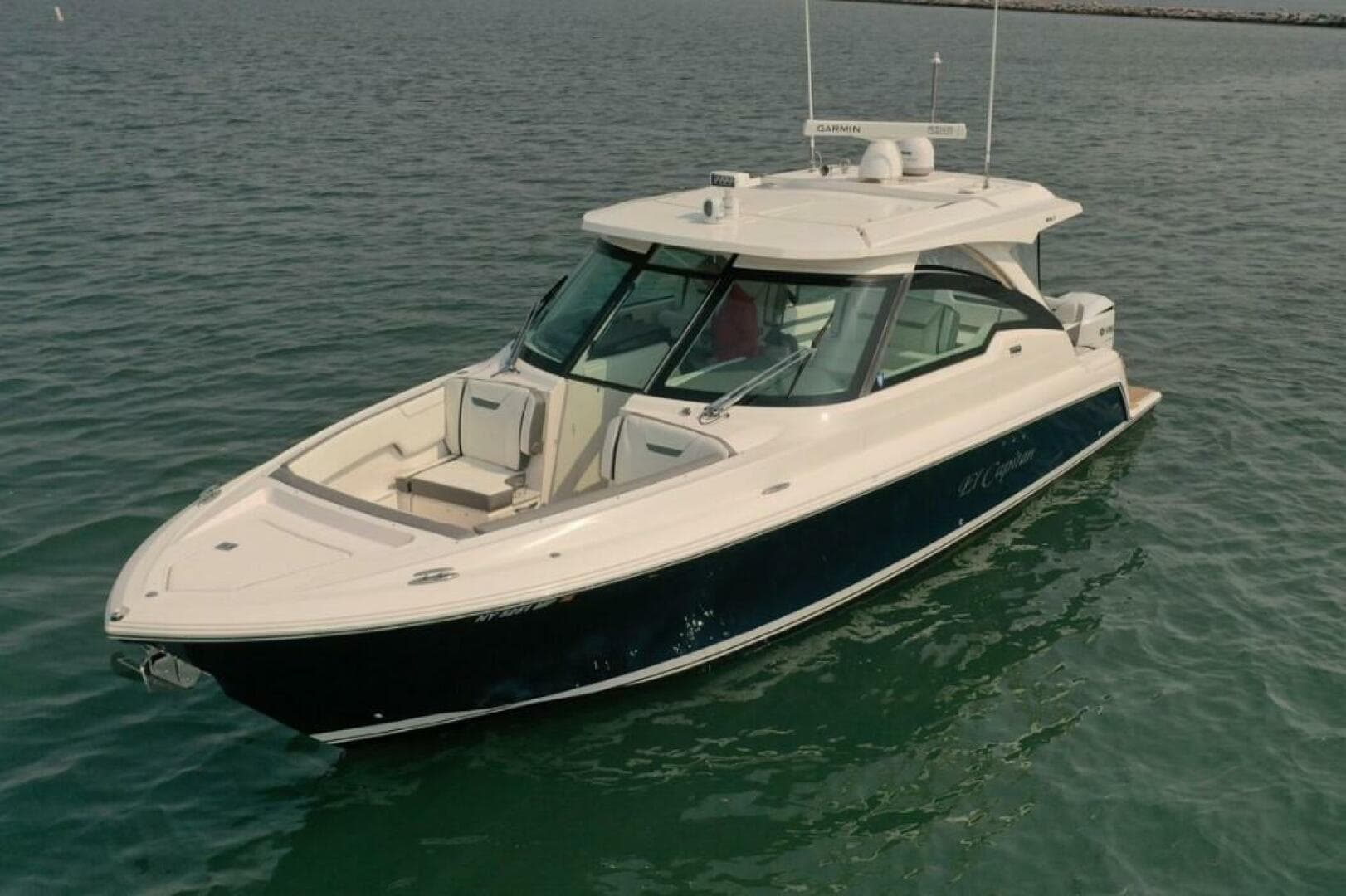 2019 Tiara Yachts 34 LX — photo 4