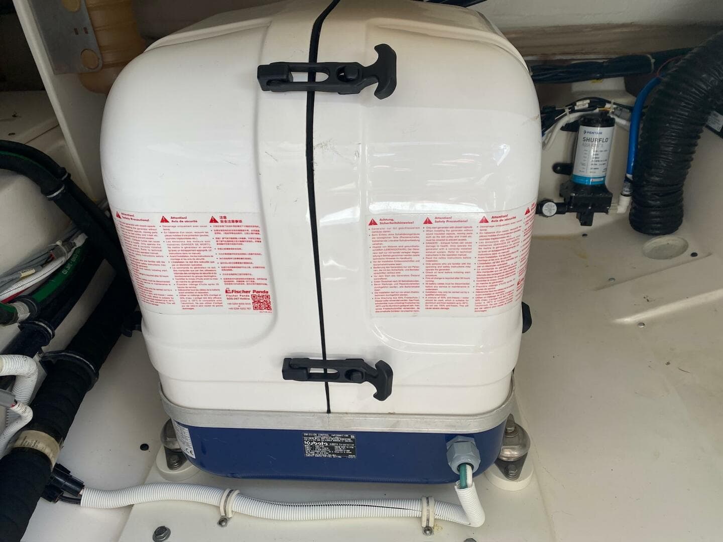 2019 Tiara Yachts 34 LX — photo 57