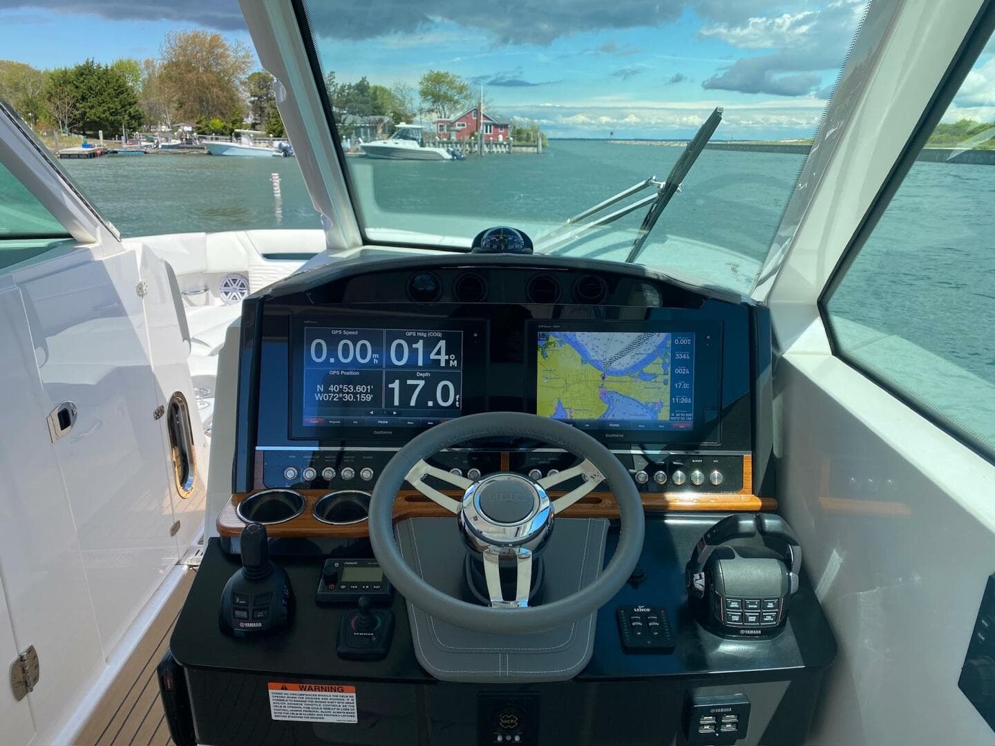 2019 Tiara Yachts 34 LX — photo 46