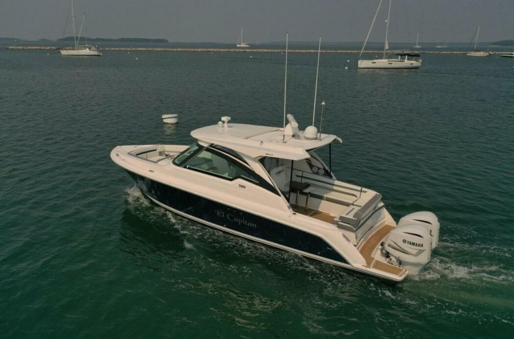 2019 Tiara Yachts 34 LX — photo 3